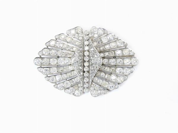 White gold double clip brooch with diamonds