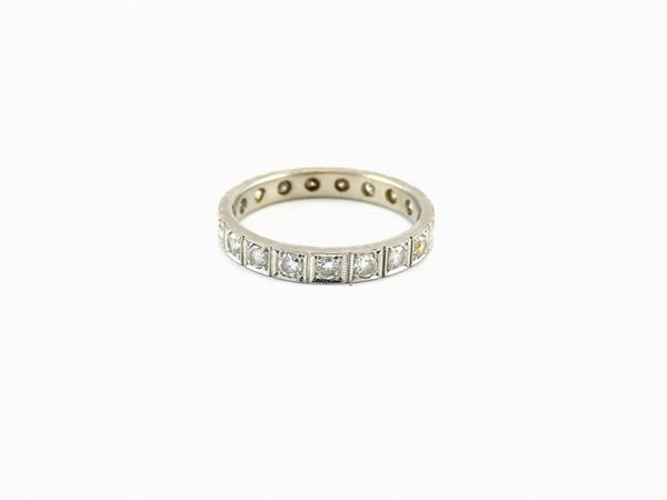White gold eternity ring  - Auction Jewels and Watches - II - Maison Bibelot - Casa d'Aste Firenze - Milano
