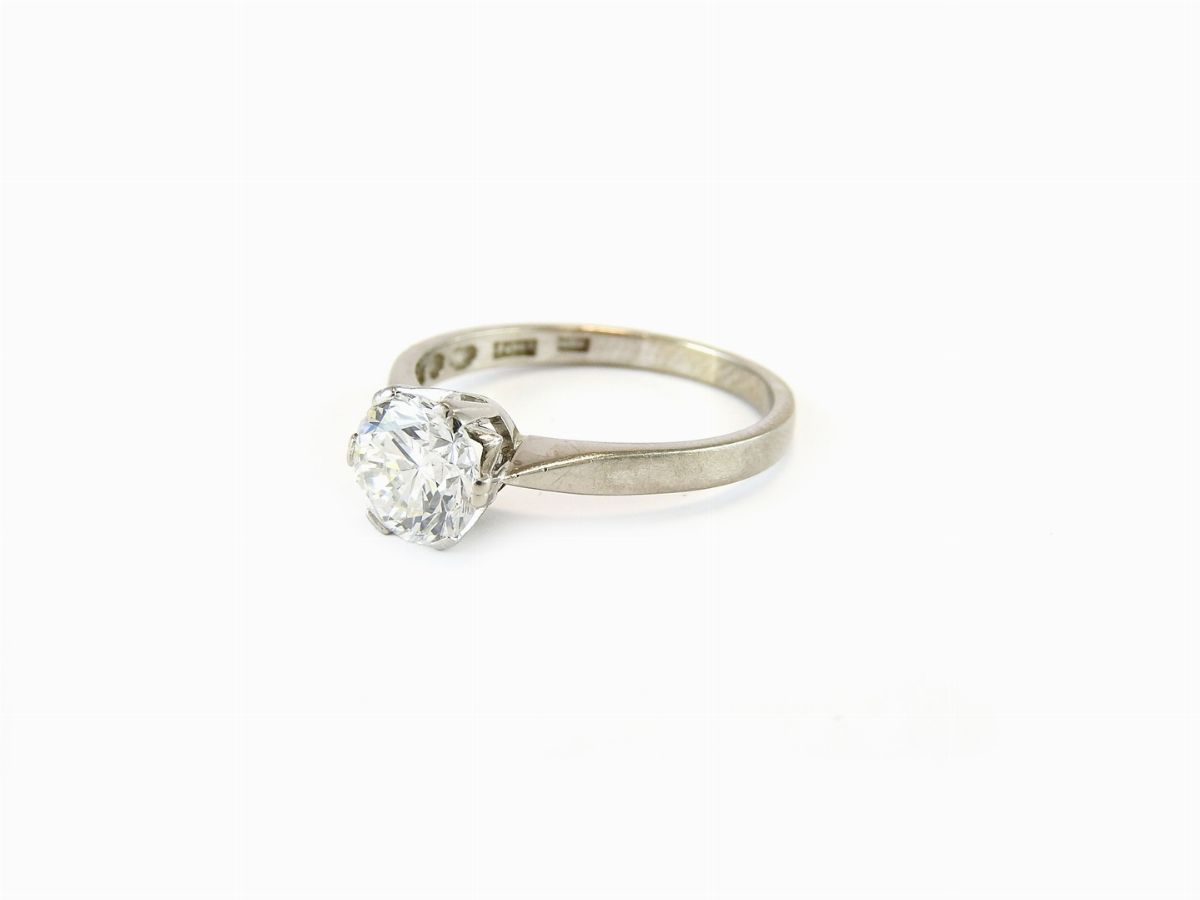 Anello Solitario in Oro Bianco con Diamante