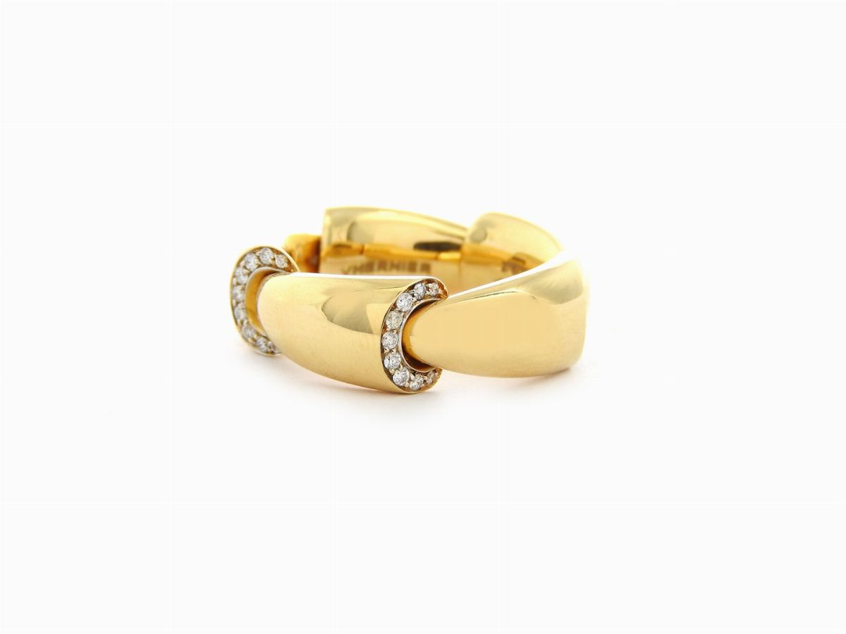 Anello Vhernier in Oro Giallo e Diamanti