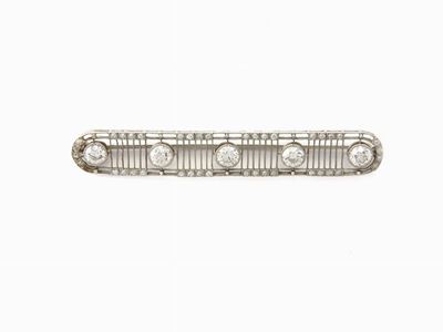 Spilla a Barretta in Oro Bianco e Diamanti