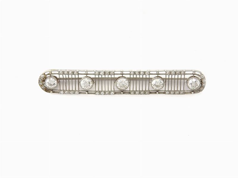 Spilla a Barretta in Oro Bianco e Diamanti