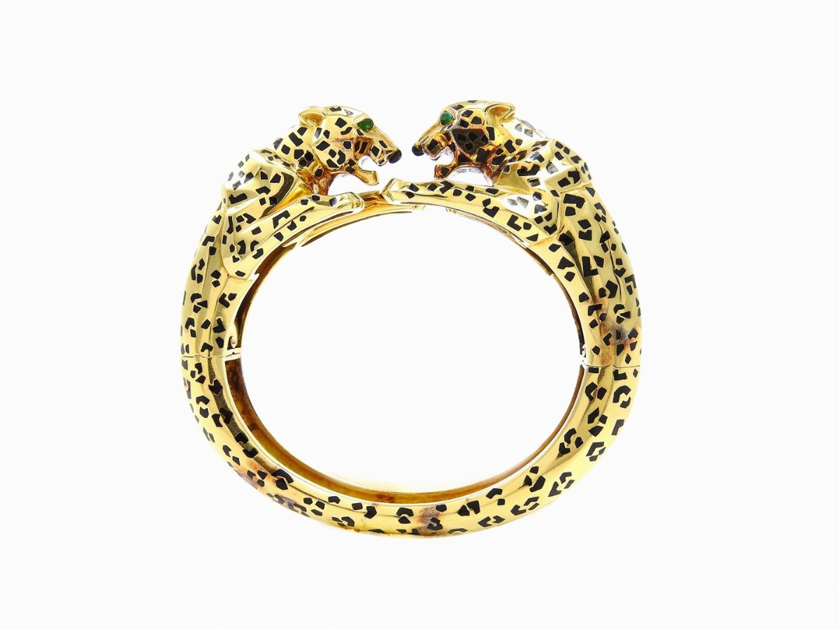 Bracciale Animalier Rigido Cartier, Double Panthére in Oro Giallo, Smeraldi e Smalti