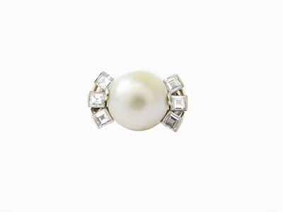 Anello in Oro Bianco, Diamanti e Perla Naturale