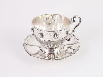 Tazza in Argento, Martial Fray