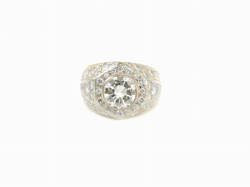 Anello in Oro Bianco e Diamanti