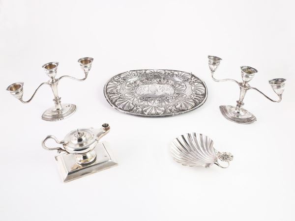 A silver items lot  - Auction House Sale: Furniture and Paintings from Villa Roseto  - Florence - II - II - Maison Bibelot - Casa d'Aste Firenze - Milano