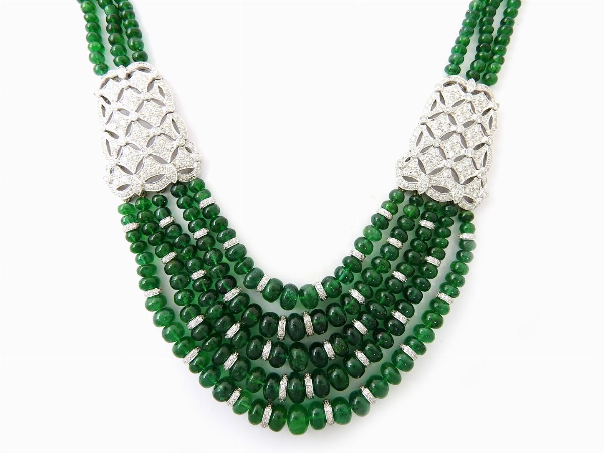 Collier in Oro Bianco, Diamanti e Smeraldi