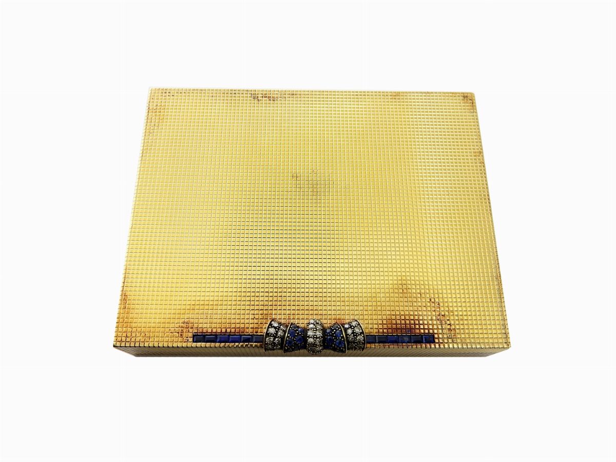 Scatola Illario in Oro Giallo, Diamanti e Zaffiri