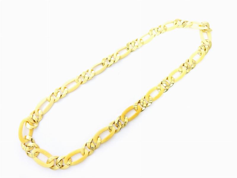 Collana in Oro Giallo e Avorio