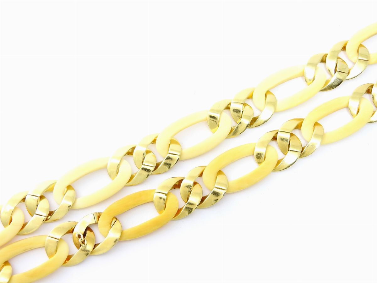 Collana in Oro Giallo e Avorio