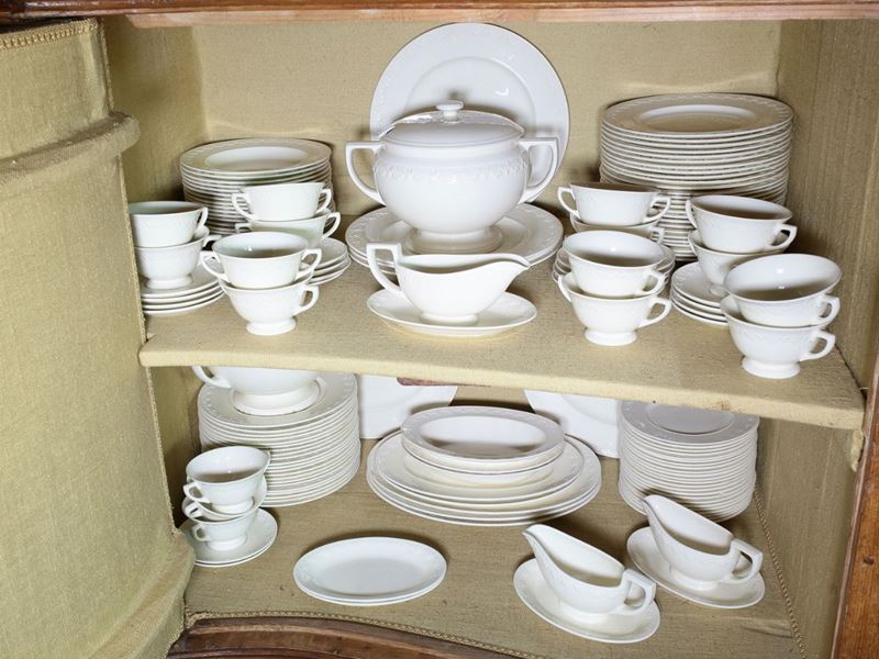 Servito di Piatti in Terraglia Avorio, Manifattura Wedgwood