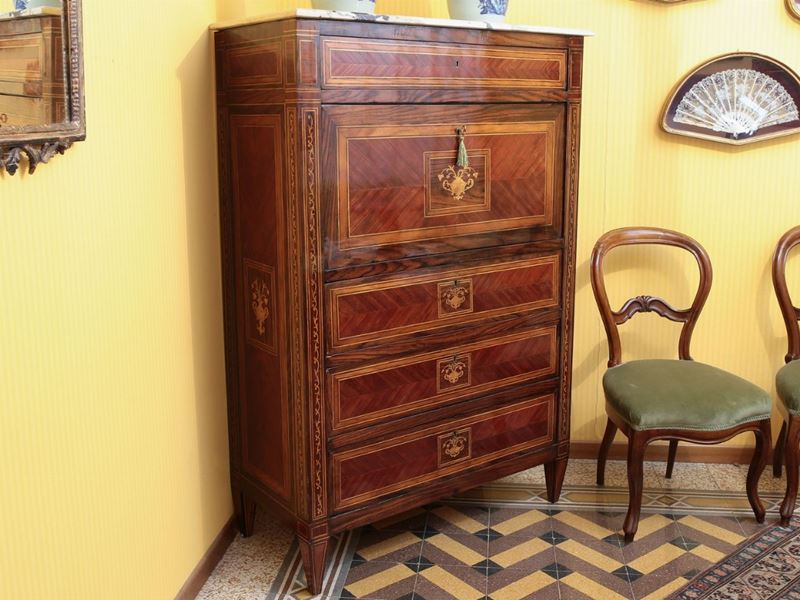 Secretaire Impiallacciato in Piuma di Mogano, Noce e Altre Essenze