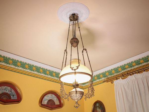Lampadario in bronzo