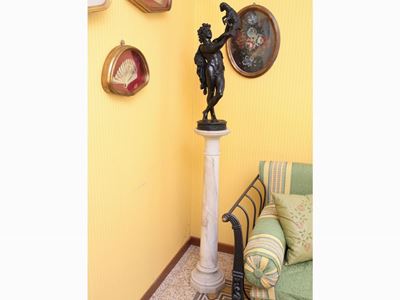 Colonna in Marmo Bianco