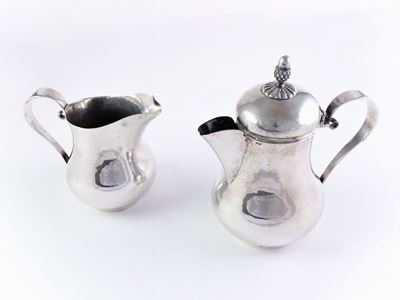 Caffettiera Solitaire in Argento con Lattiera En Pendant