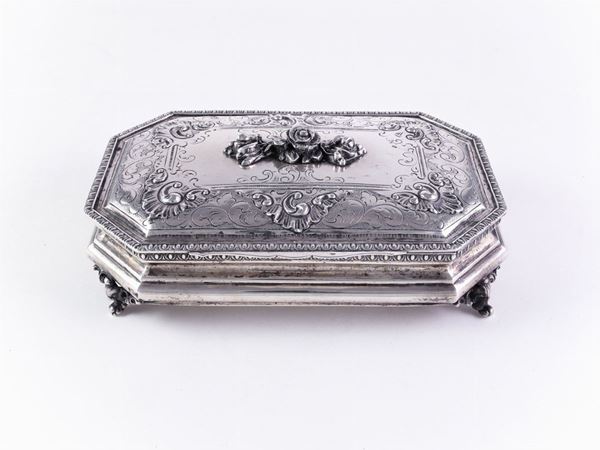 A silver jewelrybox