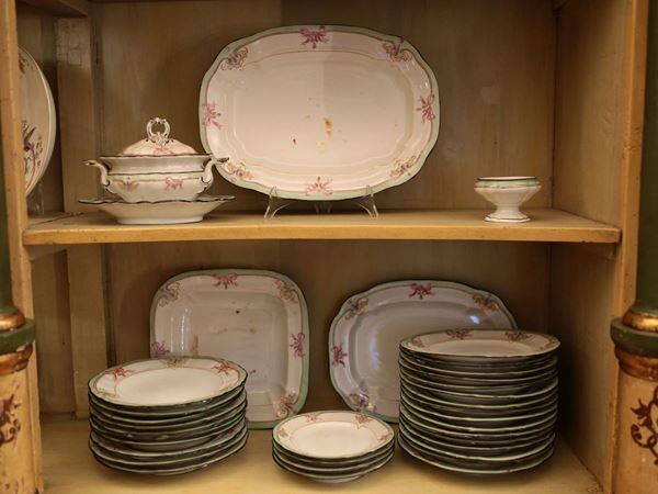 A porcelain dishes set