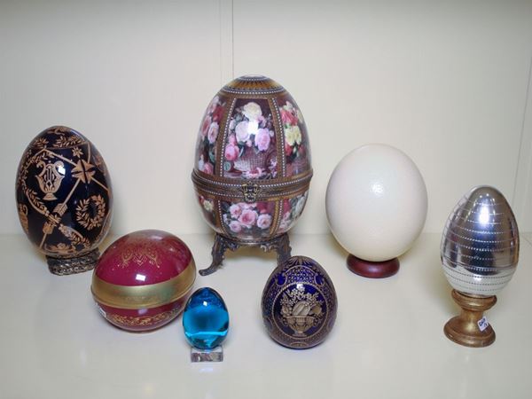 Sette uova da collezione  - Asta House Sale: Arredi e dipinti da Villa Il Roseto - Firenze - I - I - Maison Bibelot - Casa d'Aste Firenze - Milano