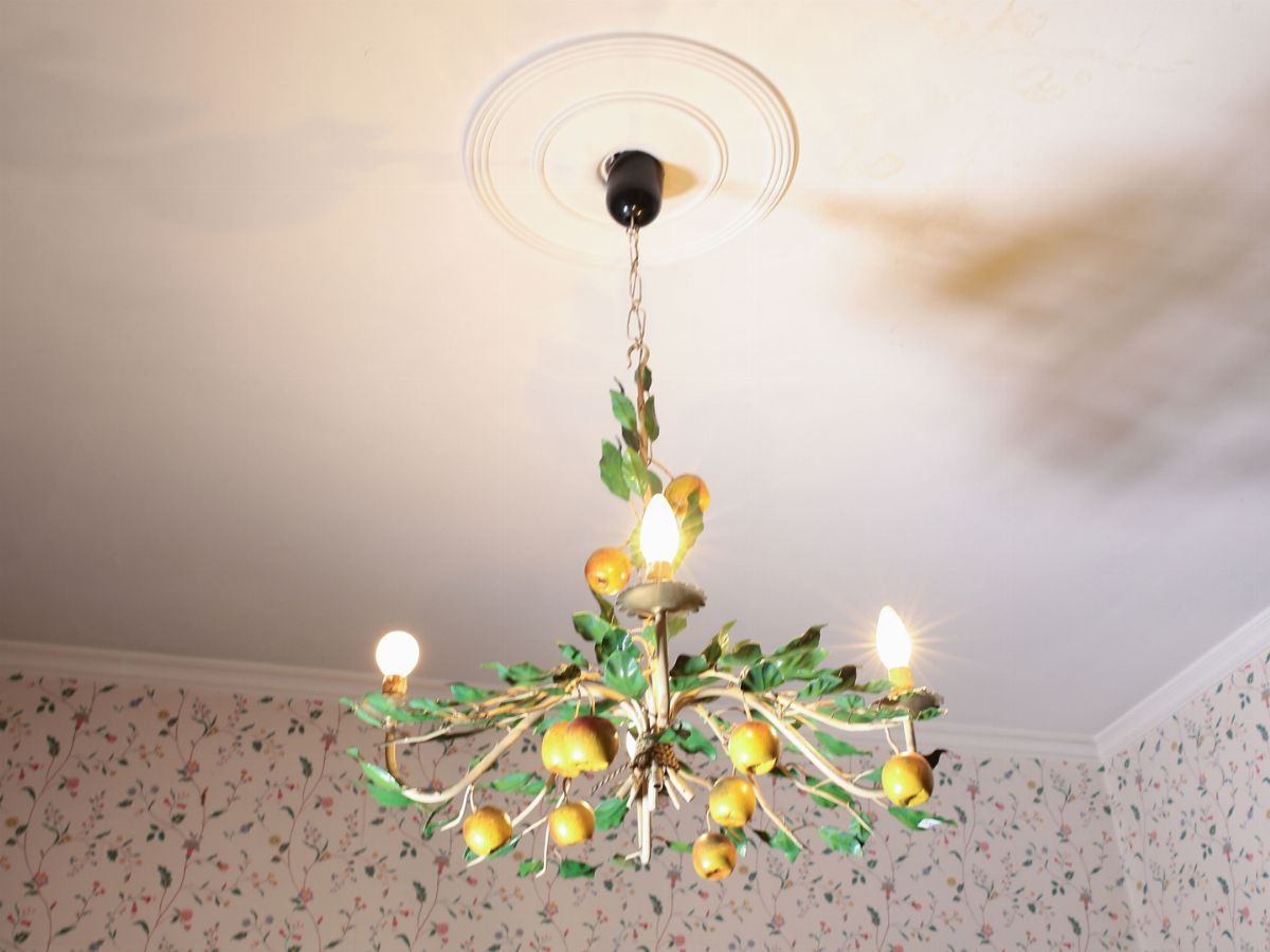 Lampadario in Metallo Laccato
