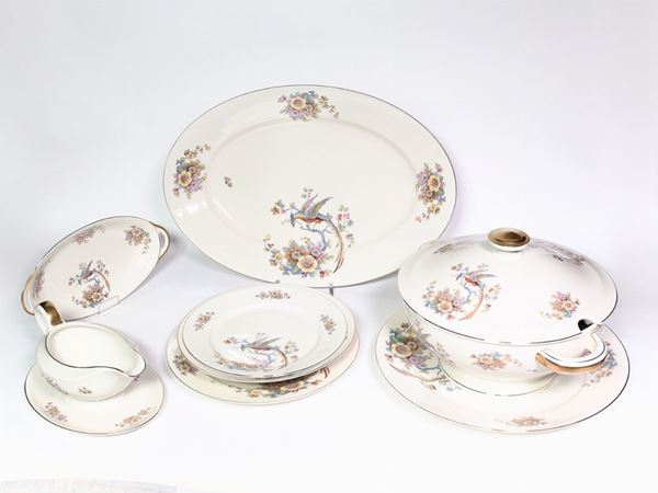 A polychrome porcelain dishes set, Thomas manufacture, Germany