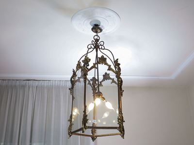 Lampadario a Lanterna in Bronzo Dorato