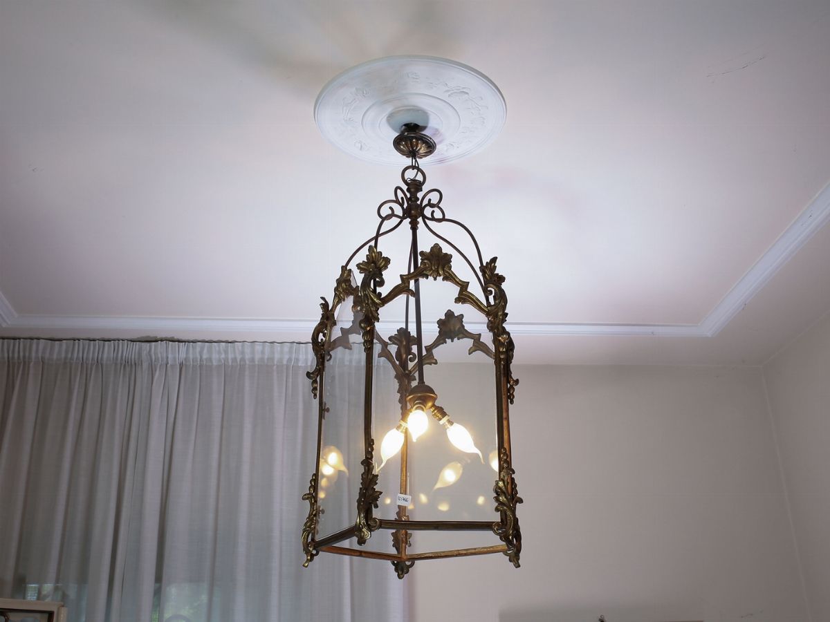 Lampadario a Lanterna in Bronzo Dorato