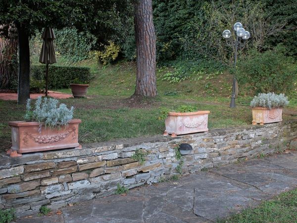 Three terracotta boxes, Manetti manufacture