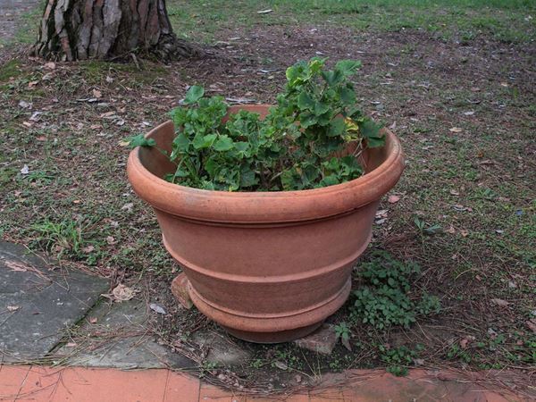 Vaso in terracotta da giardino, manifattura Agresti, Impruneta