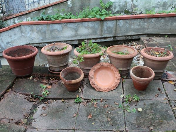 Lotto di oggetti da giardino in terracotta