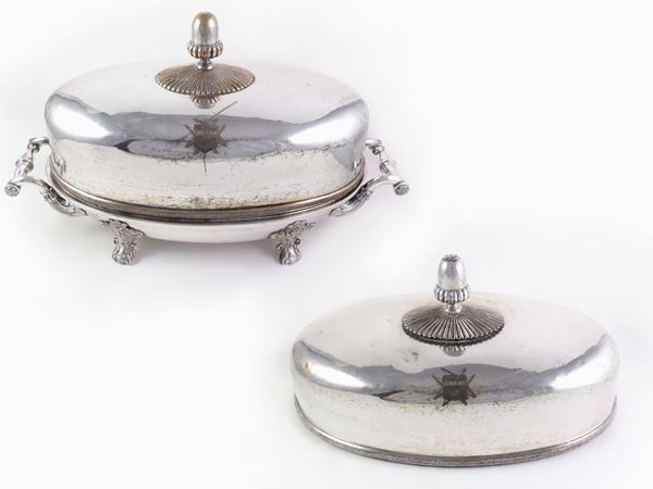 A silverplated dish warmer