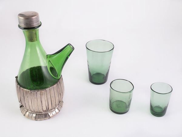 A Empoli green glass lot