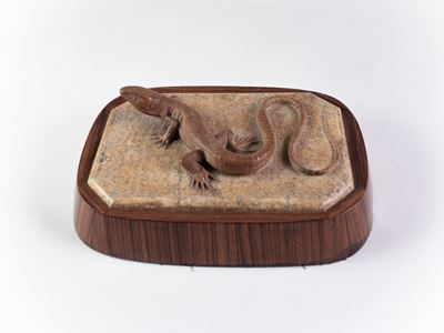 Scultura in Marmo Giallo
