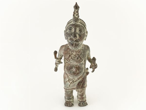 Figura tribale in bronzo