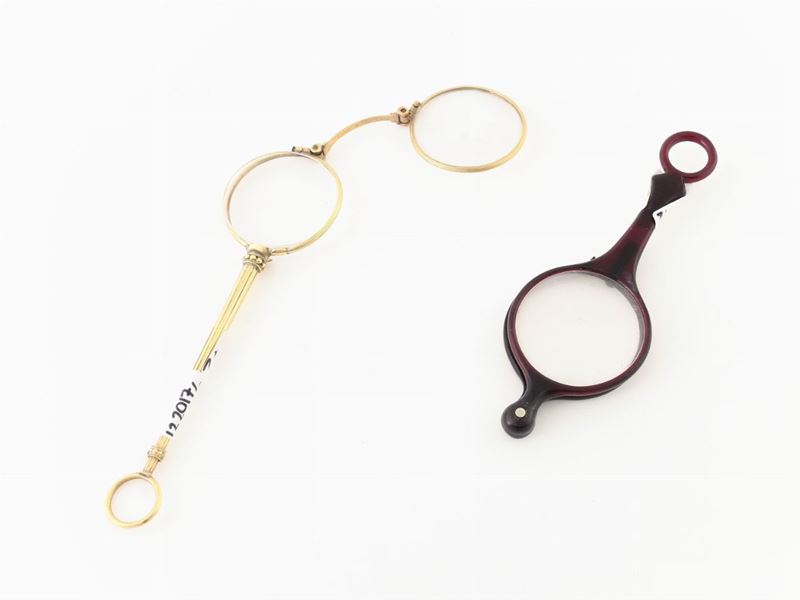 Due Lorgnette