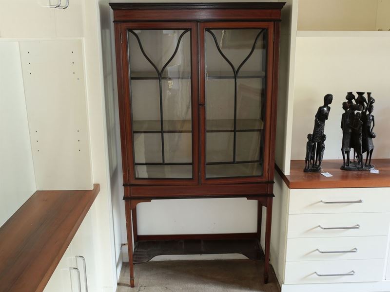Vetrinetta per Collezioni in Satinwood
