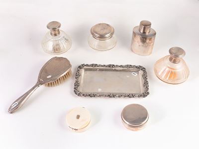 Lotto di Curiosità da Toilette in Argento