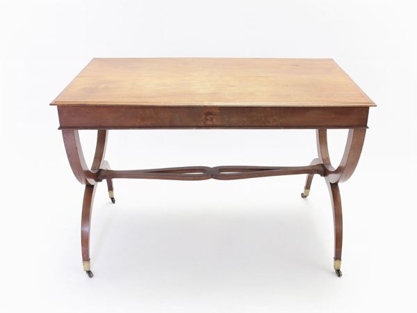 A cherrywood writing desk  - Auction Furniture and Oldmaster painting / Modern and Contemporary Art - I - Maison Bibelot - Casa d'Aste Firenze - Milano