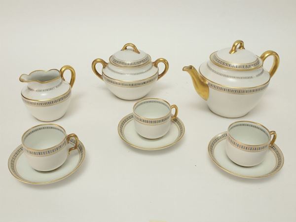A polychrome porcelain coffee set, Richard Ginori Pittoria of Doccia manufacture  (1930s)  - Auction Furniture and Oldmaster painting / Modern and Contemporary Art - I - Maison Bibelot - Casa d'Aste Firenze - Milano