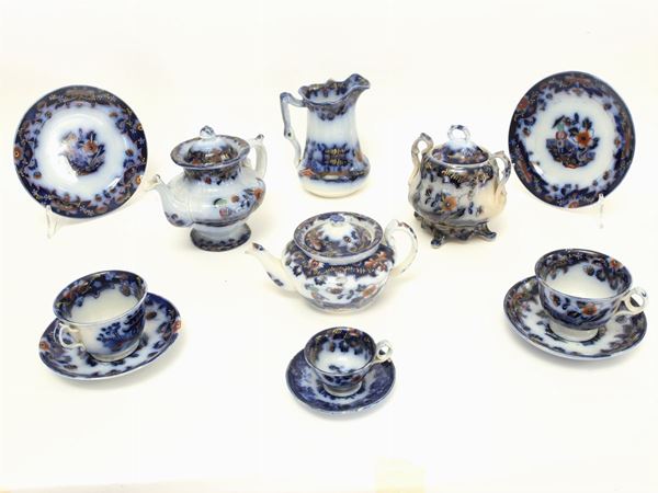 A pottery tea and coffee set  - Auction Furniture and Oldmaster painting / Modern and Contemporary Art - I - Maison Bibelot - Casa d'Aste Firenze - Milano