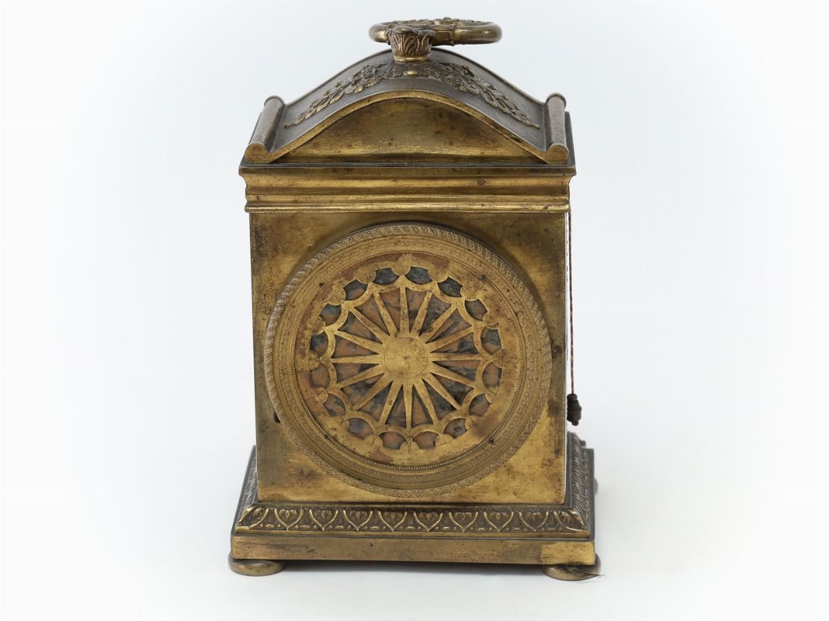 Ufficialina in Bronzo Dorato