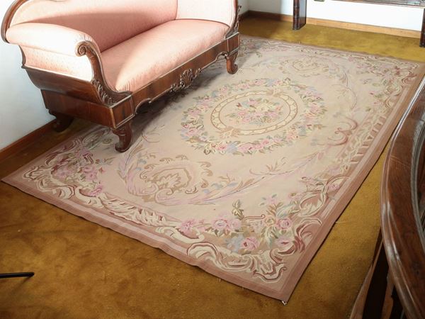 An aubusson carpet  - Auction House Sale: Furniture and Paintings from Villa Roseto  - Florence - II - II - Maison Bibelot - Casa d'Aste Firenze - Milano