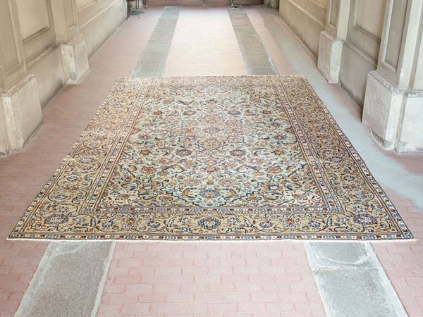 A keishan persian carpet  (1920)  - Auction Furniture and Oldmaster painting / Modern and Contemporary Art - I - Maison Bibelot - Casa d'Aste Firenze - Milano