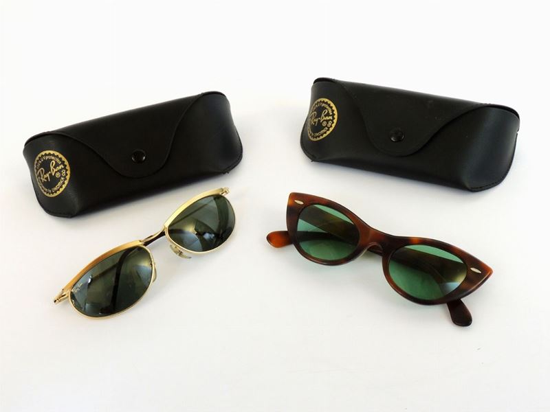Due Paia di Occhiali da Sole, Ray Ban
