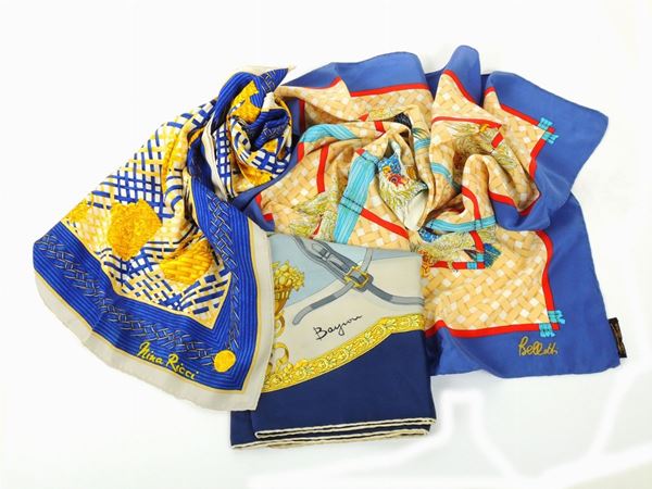 Tre foulard in seta  - Asta Accessori e Fashion Vintage - Maison Bibelot - Casa d'Aste Firenze - Milano