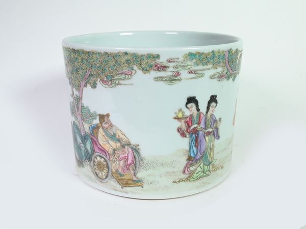 Polychrome porcelain cachepot