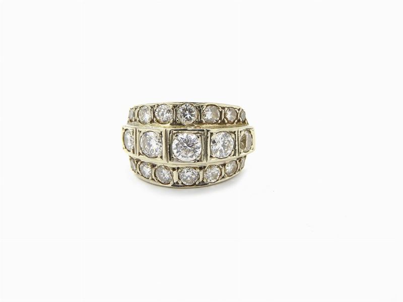 Anello a Fascia in Oro Bianco e Diamanti