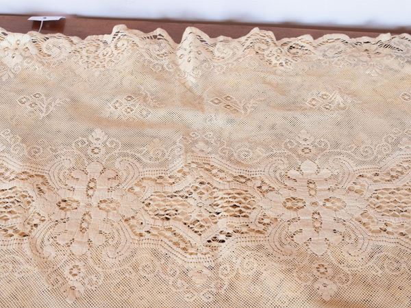 Six mechanical lace curtains  (end of 19th century)  - Auction Antiquities, Interior Decorations and Vintage  from the Panarello Gallery in Taormina - Maison Bibelot - Casa d'Aste Firenze - Milano