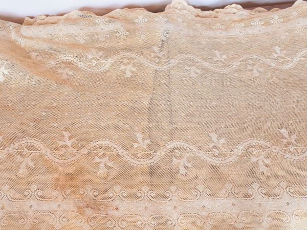 Four mechanical lace curtains  (end of 19th century)  - Auction Furniture and paintings from florentine apartment - Maison Bibelot - Casa d'Aste Firenze - Milano