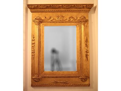 Specchiera in Legno Intagliato e Pastiglia Dorata